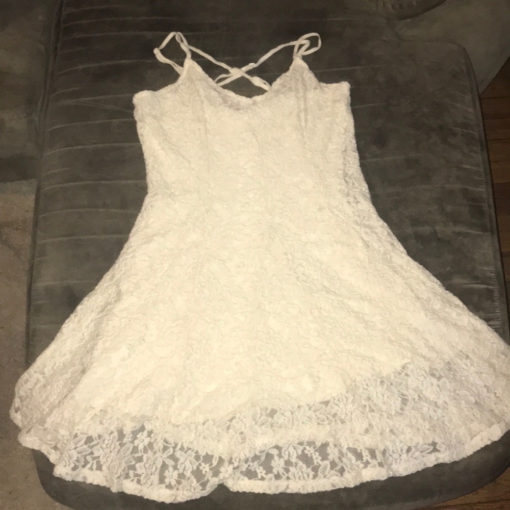 White lace dress